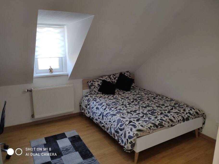 Joli Appartement Avec Place De Parking Prive Colmar Ngoại thất bức ảnh